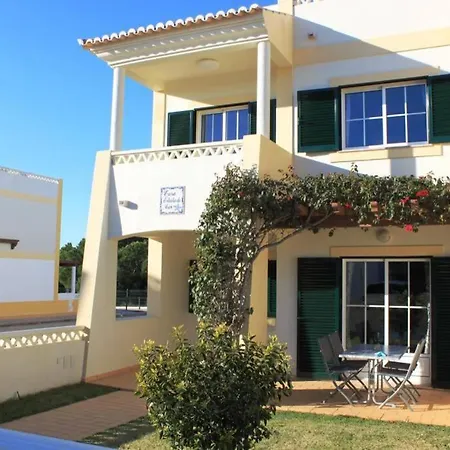Corner House At Beautiful Spot Near The Beach * Lagoa (Algarve)
