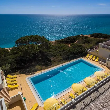 Corner House At Beautiful Spot Near The Beach *